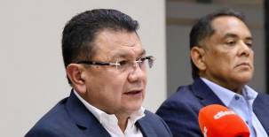 El presidente de Liga Nacional, Jorge Herrera, en conferencia de prensa hablando sobre el apretado cierre del torneo Clausura tras el ultimatum que recibieron de FIFA.