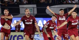 Jugadores de Lanús celebran al ganar la serie de penaltis este sábado, en la final de la Copa Sudamericana frente a Atlético Mineiro.