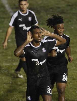 ¡DE LUJO! El 11 ideal de la primera vuelta del Apertura de la Liga Nacional