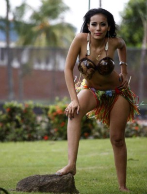 El antes y después de Elsa Oseguera, la sexy hondureña que apoya al Real Madrid