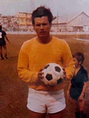 El 11 ideal de todos los tiempos en Motagua para Eddy Atala, presidente azul