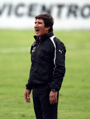 Jugadores y entrenadores extranjeros que se quedaron a vivir en Honduras