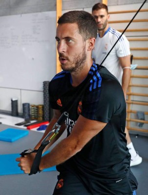 '¿Eres tú?': Hazard genera expectativa por su peso y los cracks que volvieron al nuevo entrenamiento del Real Madrid