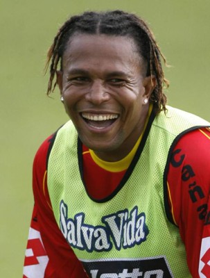 Los looks de Carlos Pavón durante su carrera