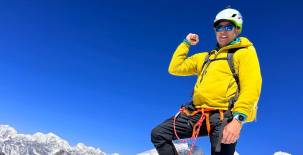 Ronald Quintero es el único hondureño en llegar a la cumbre más alta del mundo. FOTO: Instagram.
