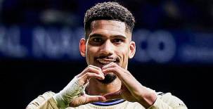 Tras su reciente descanso por problemas personales, ha vuelto también para agradecer a la afición durante el entrenamiento abierto.