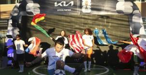 Kia es patrocinador oficial de la Copa Mundial de la FIFA 2026™, fortaleciendo su presencia global en el deporte.