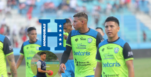 Ángel Villatoro es originario de San Francisco de Becerra de Juticalpa. Festejó su primer tanto en Liga Nacional ante Olimpia en la jornada 13 del torneo Apertura 2022.