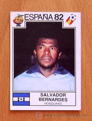 ¡Siete hondureños en lista! Futbolistas que salieron en el álbum Panini pero no jugaron el Mundial