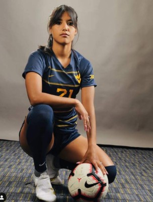 ¿Quién es Stefany Ferrer, la sexy futbolista que fichará Tigres Femenil y que será su primera extranjera?