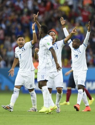 Emilio Izaguirre y Maynor Figueroa, los jugadores con más duelos ante Chile