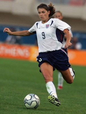 Las 11 mujeres que han logrado triunfar en el mundo del fútbol