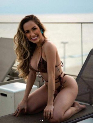 Así es la nueva vida de Adriano: vende su mansión por una millonada y se muda a un hotel; solo se llevó sus trofeos