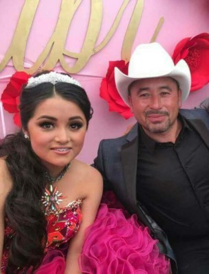 ¡UNA LOCURA! Los XV de Rubí, en fotografías