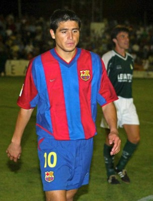 Para llorar: El 'equipo ideal' entre los peores fichajes del Barcelona y Real Madrid