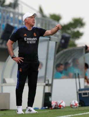 Así fue el primer 11 de Ancelotti en el Real Madrid: Nuevos capitanes y triunfo en juego amistoso