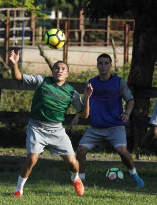 FICHAJES EN ASCENSO: Regresa un legionario y Parrillas One ficha a conocido argentino
