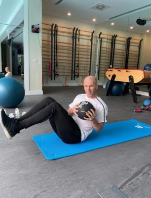 Fuertes y musculosos: Los 25 futbolistas ya retirados que se mantienen en buena forma física&nbsp;&nbsp;