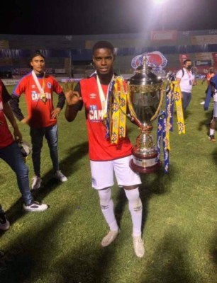 Corozal, la tierra garífuna de nuevos talentos que más futbolista aportó al Clausura 2021 ¡uno fue tricampeón con Olimpia!