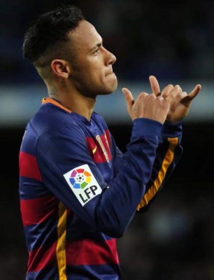 La grandes cantidades de dinero que cobran los cracks en Twitter