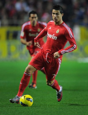 ¿Cuál tuviste? Las camisetas más feas del Real Madrid elegidas por la propia afición