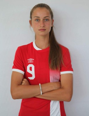 Jordyn Huitema, la preciosa delantera del PSG que conquistó a figura del Bayern Múnich