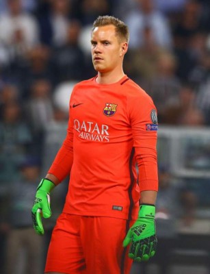 Los jugadores que cambiaron de posición en el campo y terminaron brillando