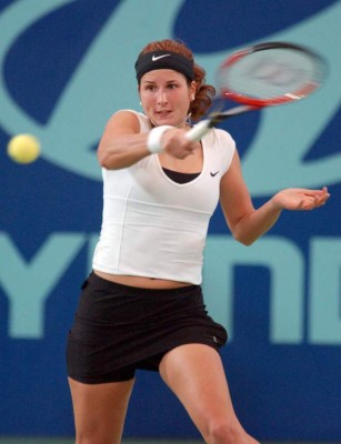 Jelena y Mirka, las bellas esposas de Novak Djokovic y Roger Federer