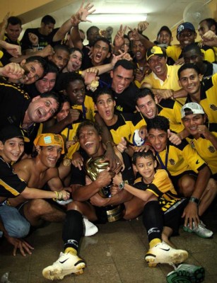 Las mejores fotos de los 87 años de historia del Real España&nbsp;&nbsp;