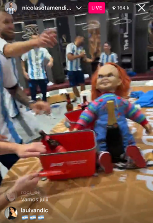 La ‘aterradora’ cábala de Argentina: ¿por qué era obligatorio tener a Chucky en los festejos tras conquistar el Mundial de Qatar?