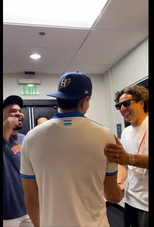 Así disfrutaron los jugadores de la Selección de Honduras junto a Mauricio Dubón en el Minute Maid Park; hubo regalo especial