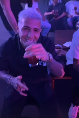 Desatados: así fue la fiesta íntima de los campeones del mundo y Messi llegó vestido con ropa de la selección argentina