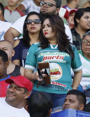 FOTOS: Las bellas chicas que robaron suspiros en los juegos de la liga