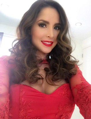 FOTOS: Carmen Villalobos, la sexy aficionada de la selección de Colombia