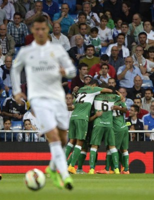 Real Madrid le da una Manita al Elche goleó (5-1)