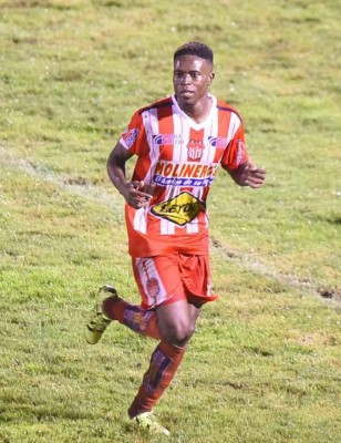 Rumores: Denil Maldonado iría a la MLS y hondureño probaría suerte en Monterrey