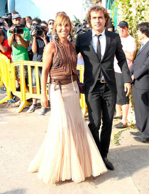 Xavi Hernández contrae matrimonio en Blanes con Nuria Cunillera.