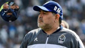 Diego Armando Maradona ha sido hospitalizado en La Plata, sur de Buenos Aires, Argentina.