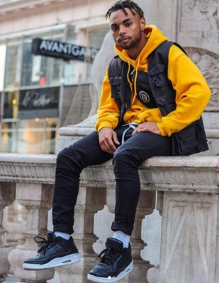 Debido al coronavirus: Los tres futbolistas que están trabajando como albañiles en la cuarentena