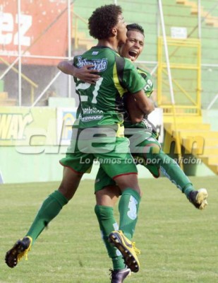 TOP: Futbolistas hondureños que antes de destacar tuvieron un pasado desconocido