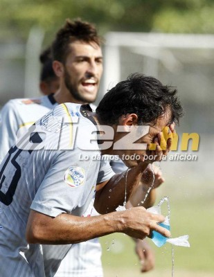 NO SE VIO EN TV: La 'picardía' en Tocoa que enfureció a Real España