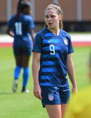 Giovana Queiroz, la preciosa jugadora que el Barcelona fichó proveniente del Madrid