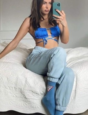 Así es la nueva novia de Brad Pitt: está casada, tiene un hijo y su marido sabe de su relación con el actor