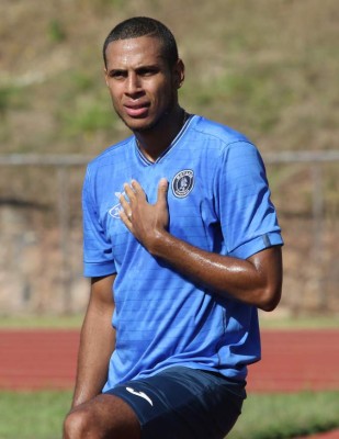 RUMORES Y FICHAJES: Barrida en Marathón y Olimpia prepara nueva delantera