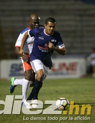 Fotos: El show de las Leyendas de Olimpia y Motagua en el estadio Nacional