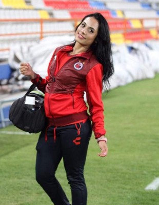 Valentina de Idhali, la espectacular doctora de reconocido club mexicano