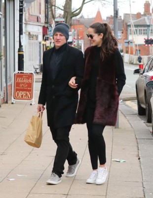 ¡Vaya suerte! Las novias más sensuales de los jugadores más feos del mundo