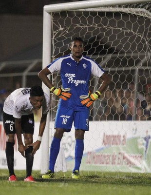 MERCADO: Olimpia suma una alta y va por un ídolo de Real España