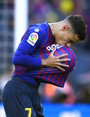 UNO A UNO: Suárez de los mejores clasificados del Barca en el clásico