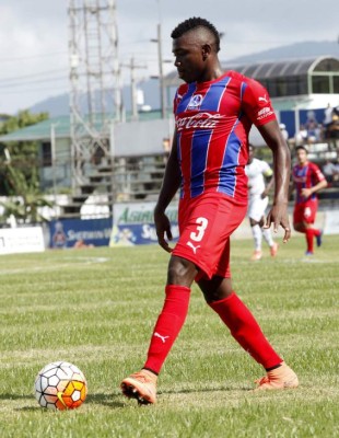 La larga lista de jugadores que ha prestado Olimpia en los últimos torneos